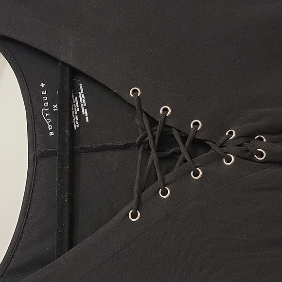 Black Trapeeze Dress Sleeveless Lace Up Neck 1X euc - Picture 2 of 3